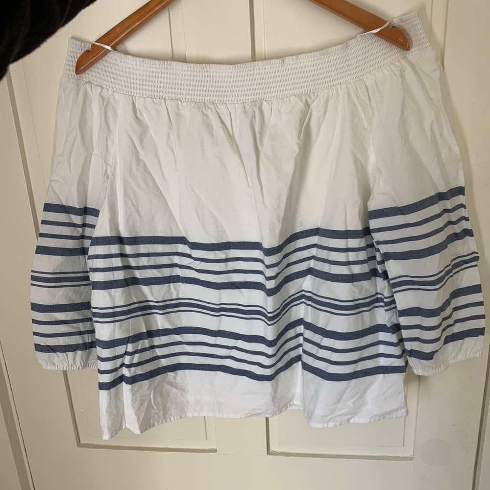 NWT Vineyard vines blouse women’s L